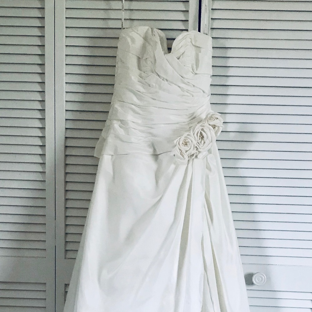 NWT Cosmobella Milano Wedding Dress